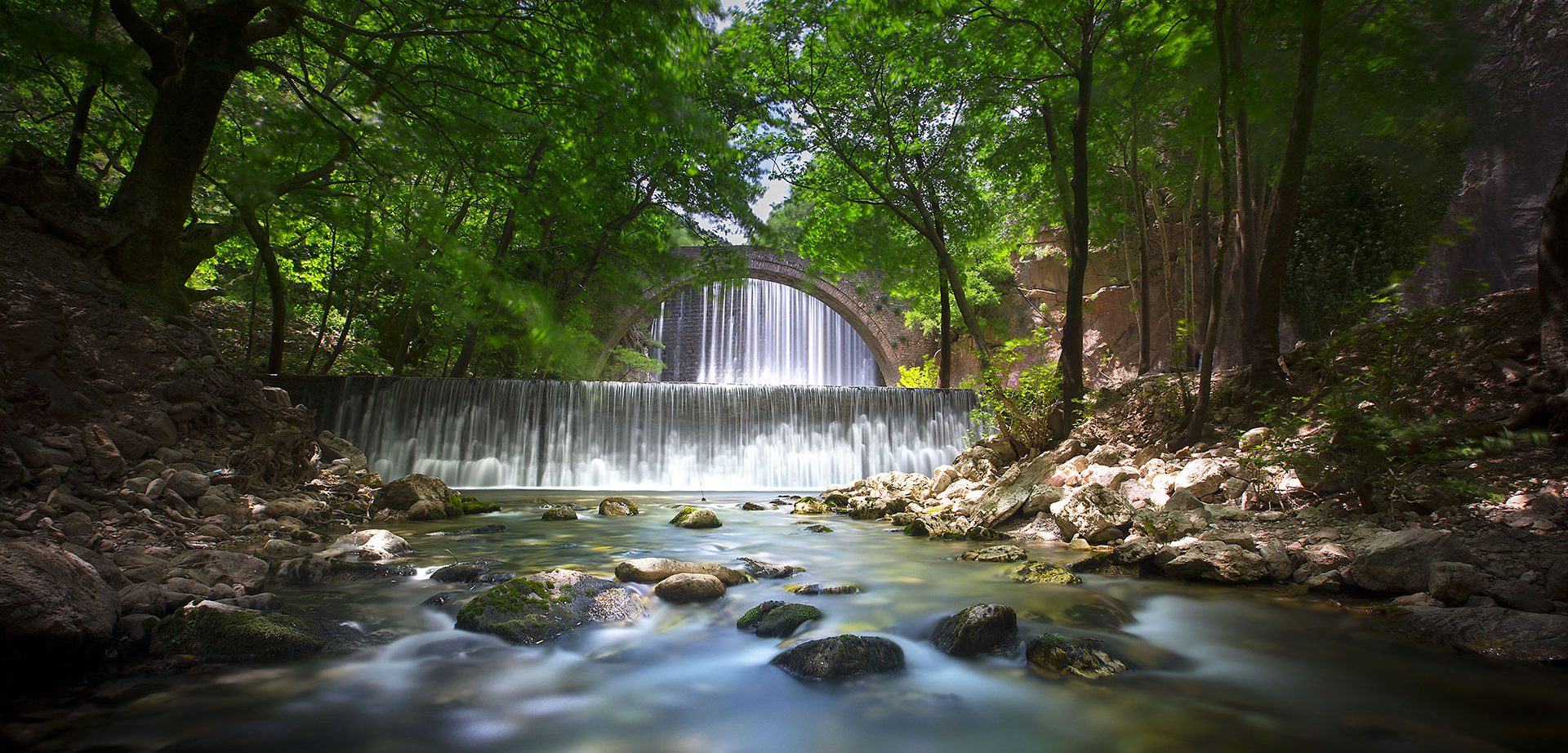 Athens, Delphi, Meteora, Elati-Pertouli [7days]