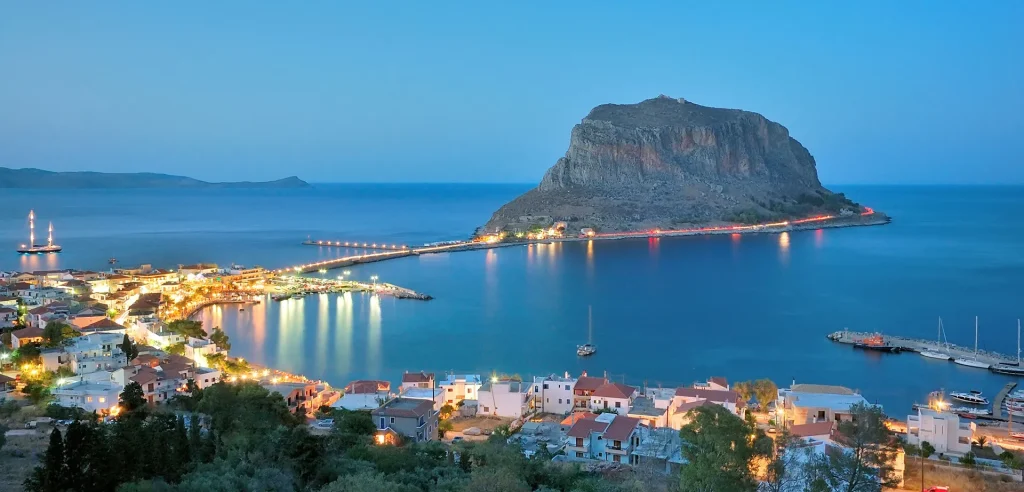 Monemvasia, Holidays 5 - 8 days
