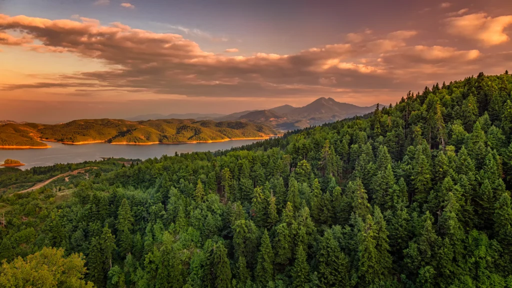 Lake Plastiras Holidays, 5 - 8 days Lake Plastiras Holidays, 5 - 8 days