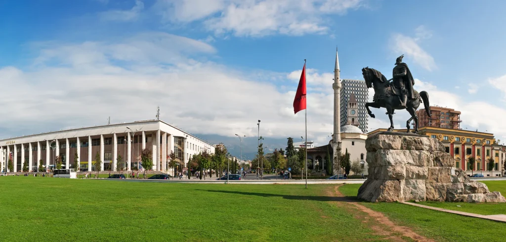 Το Κόσμημα της Αδριατικής, 5 ημ.